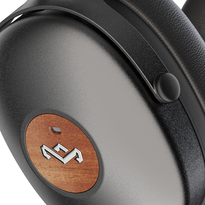 Signature Black