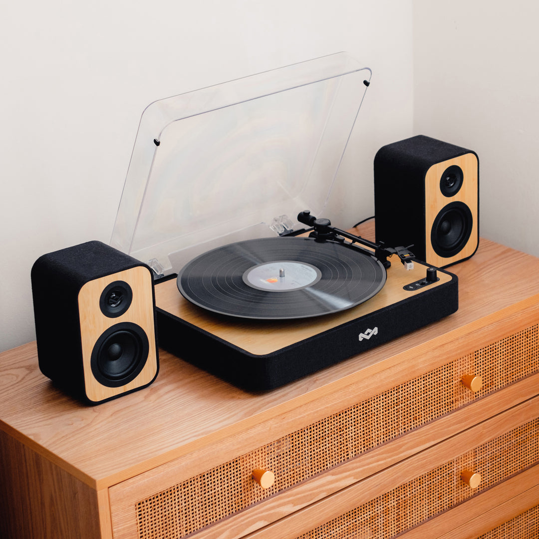Revolution Turntable and Speakers